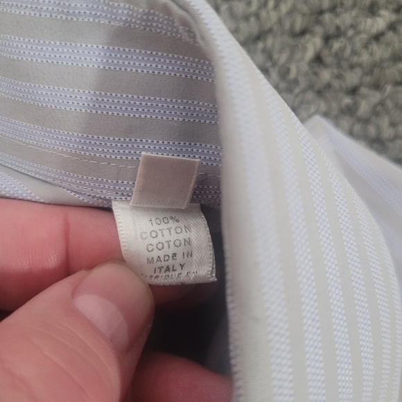 Armani Collezioni Men's Button Up Dress Shirt Size L - Picture 4 of 8